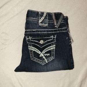 Amethyst Low Rise Jean Shorts NWT